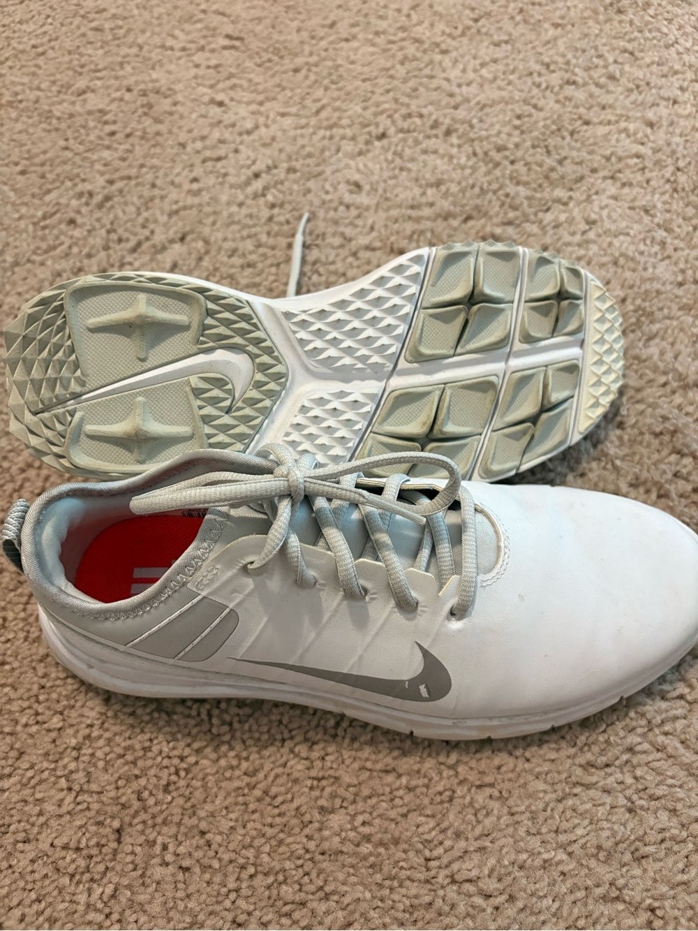 Nike Women's White and Gray Athletic Golf/Training Shoes